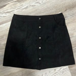 2bella black velvet skirt.